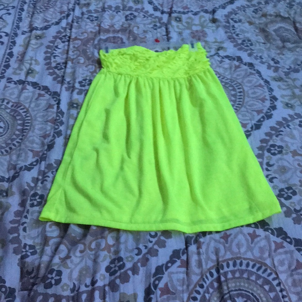 Bright yellow dress💞
